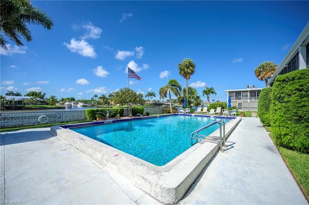 330 Tudor Dr, Unit 102, Cape Coral, FL 33904 Photo