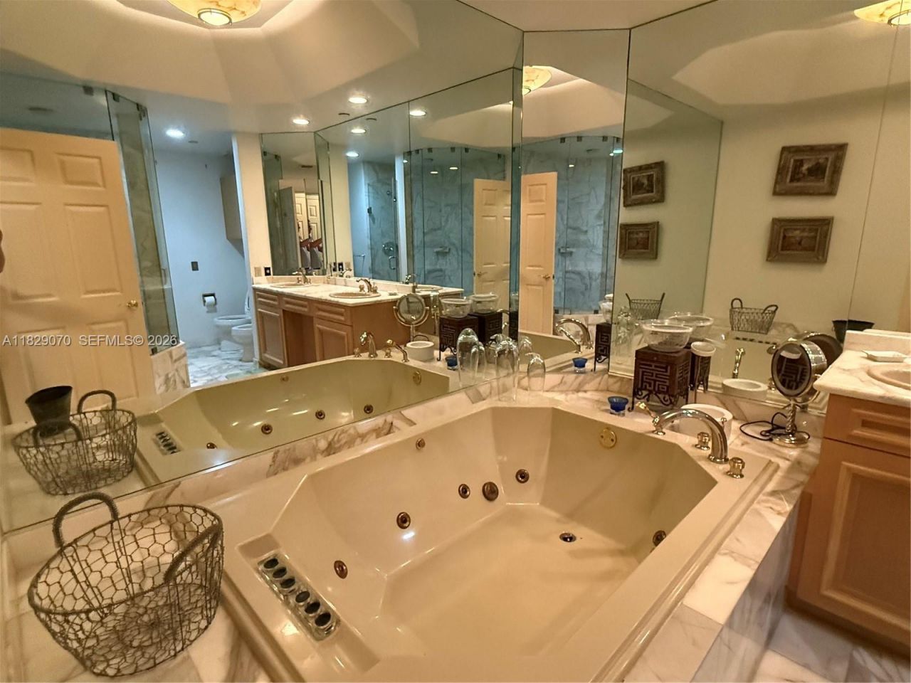 3700 Island Blvd, Unit C203, Aventura, FL 33160 Photo