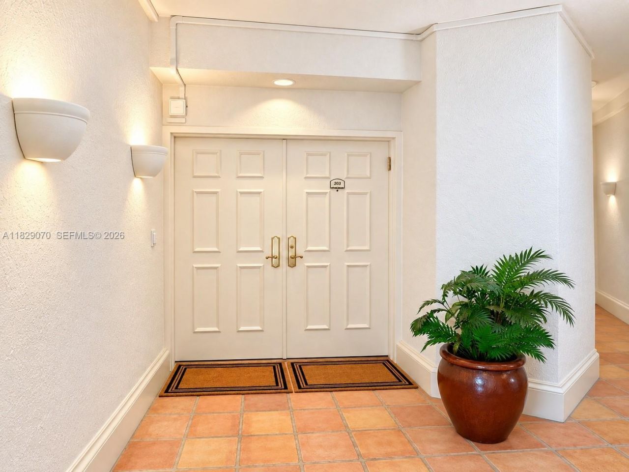 3700 Island Blvd, Unit C203, Aventura, FL 33160 Photo