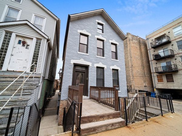 1363 W Walton Street, Chicago, IL 60642