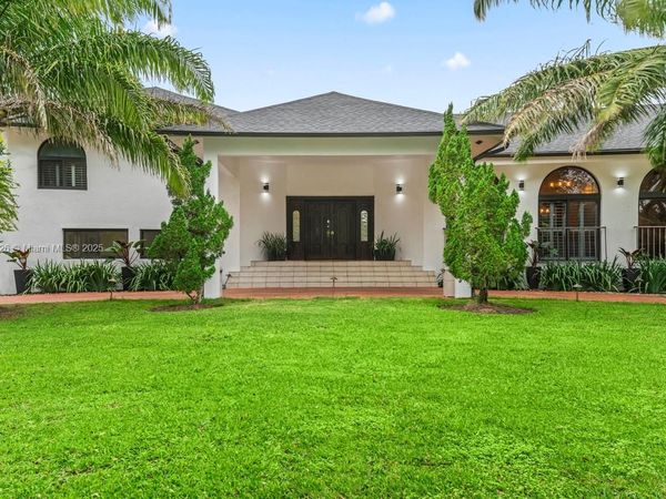 14875 SW 212th St, Miami, FL 33187