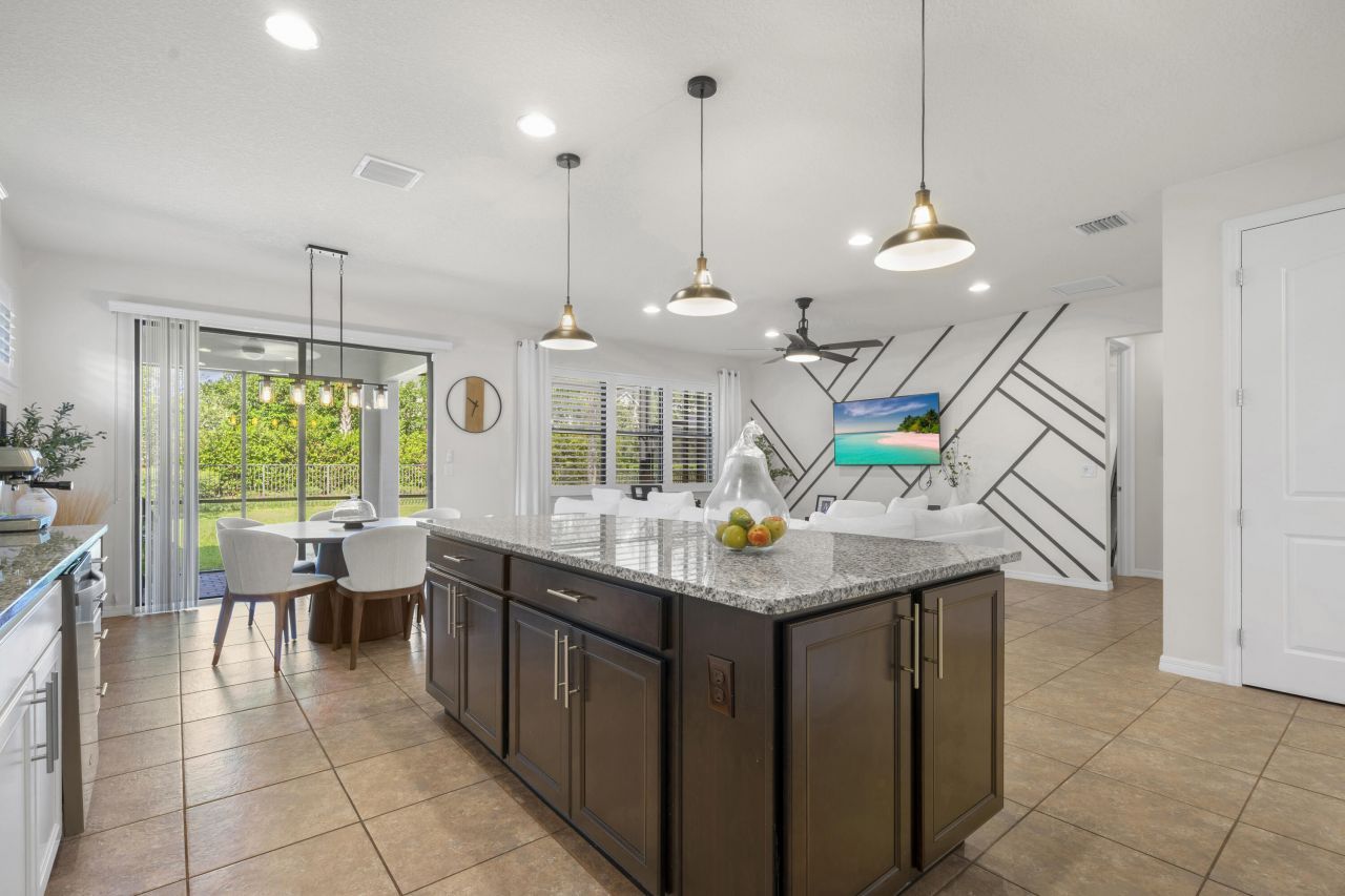 560 SE Monet Drive, Port Saint Lucie, FL 34984 Photo