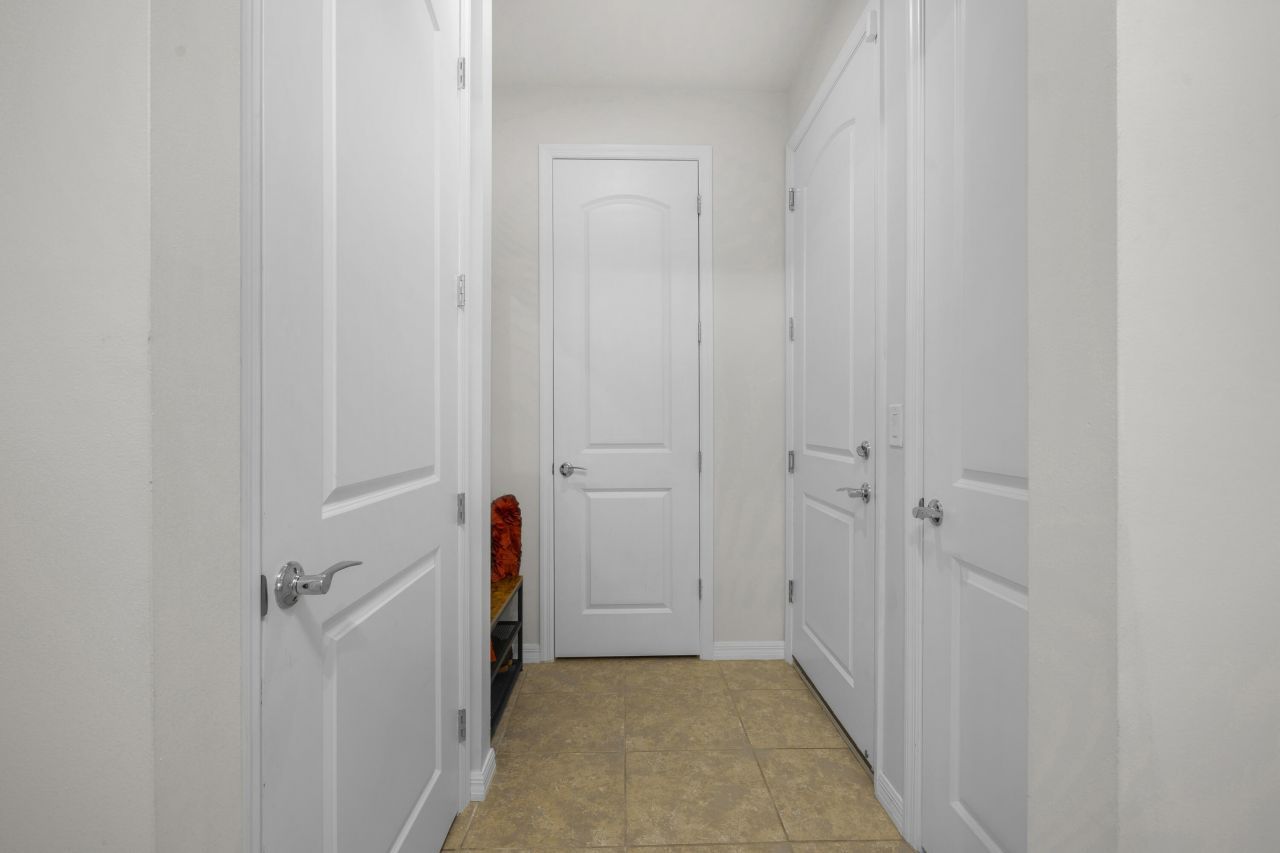 560 SE Monet Drive, Port Saint Lucie, FL 34984 Photo