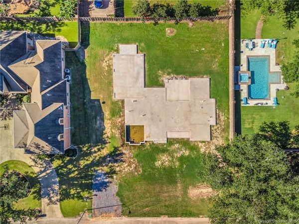 4104 Honors Drive, Lake Charles, LA 70605