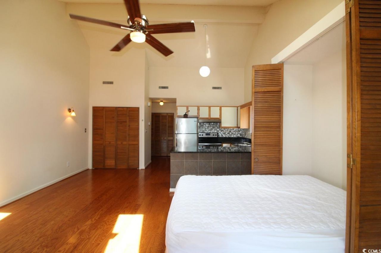 923 Fairwood Lakes Ln. Photo 8