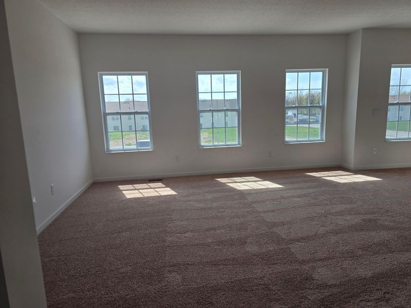 5946 Abernathy Lane, Columbus, OH 43232 Photo 16