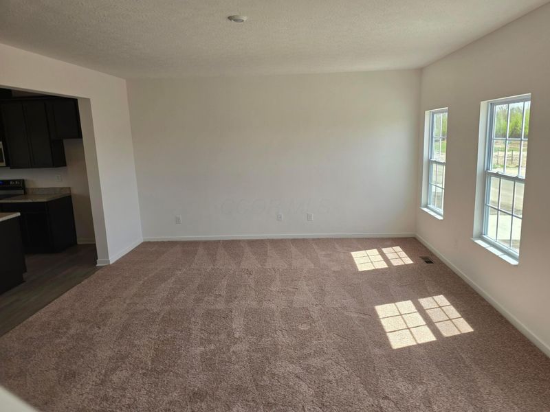 5946 Abernathy Lane, Columbus, OH 43232 Photo 19