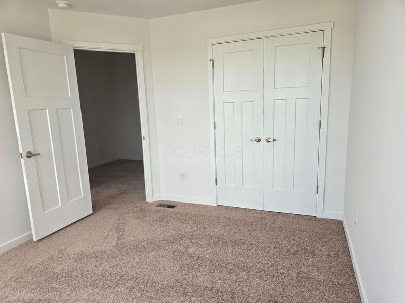 5946 Abernathy Lane, Columbus, OH 43232 Photo 26