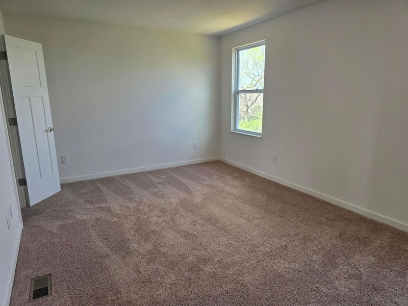 5946 Abernathy Lane, Columbus, OH 43232 Photo 28