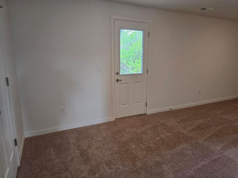 5946 Abernathy Lane, Columbus, OH 43232 Photo 5