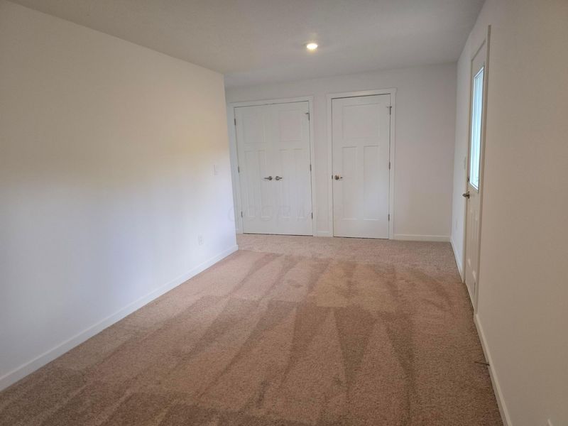 5946 Abernathy Lane, Columbus, OH 43232 Photo 6