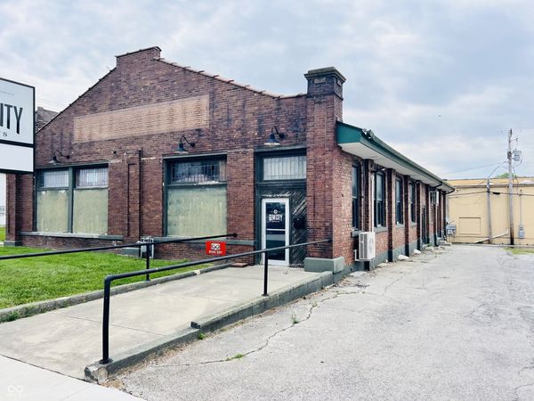 359 N Main Street, Frankfort, IN 46041