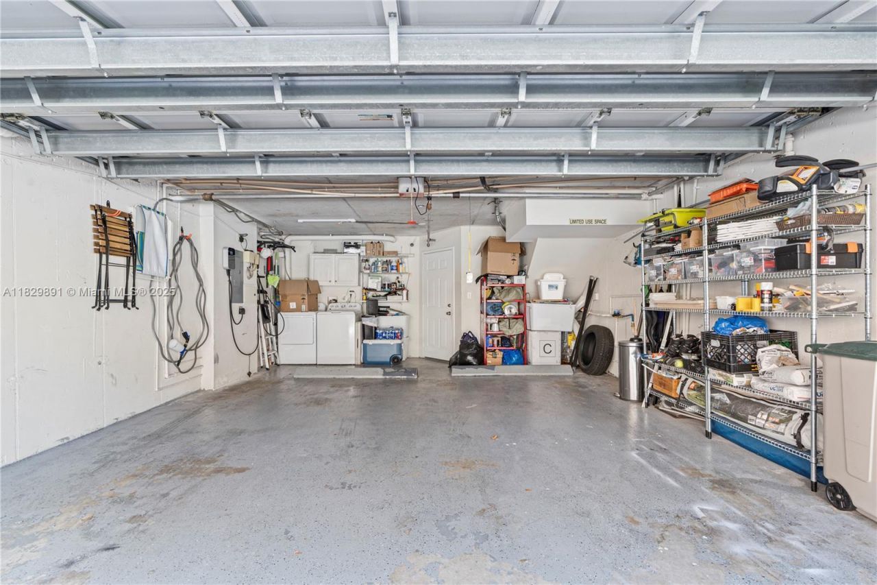 2811 NE 185th St, Unit 804, Aventura, FL 33180 Photo