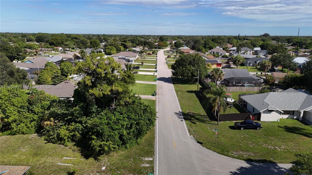 2668 Cameo Blvd, Port Saint Lucie, FL 34953 Photo