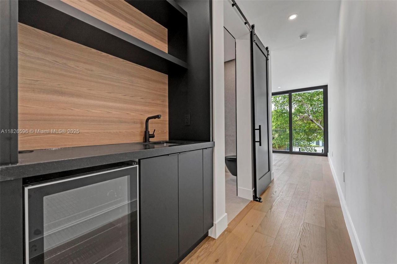 630 NE 82nd Ter, Miami, FL 33138 Photo