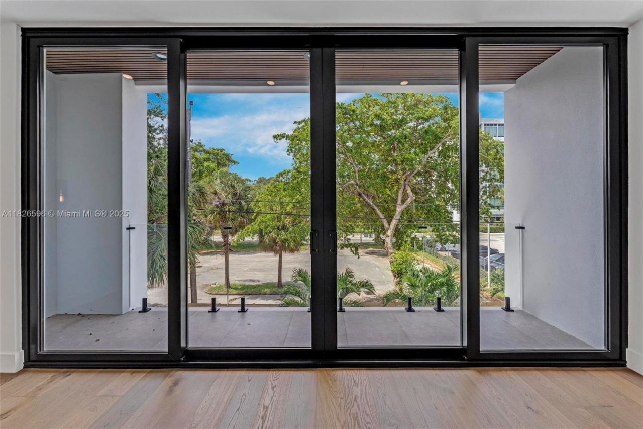 630 NE 82nd Ter, Miami, FL 33138 Photo