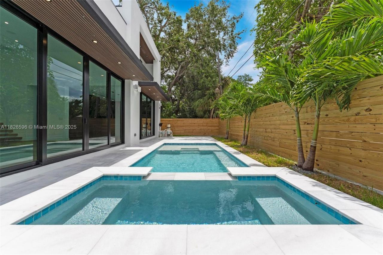 630 NE 82nd Ter, Miami, FL 33138 Photo