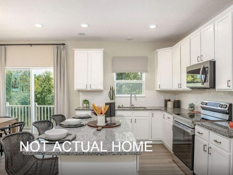 5960 Abernathy Lane, Columbus, OH 43232 Photo 7