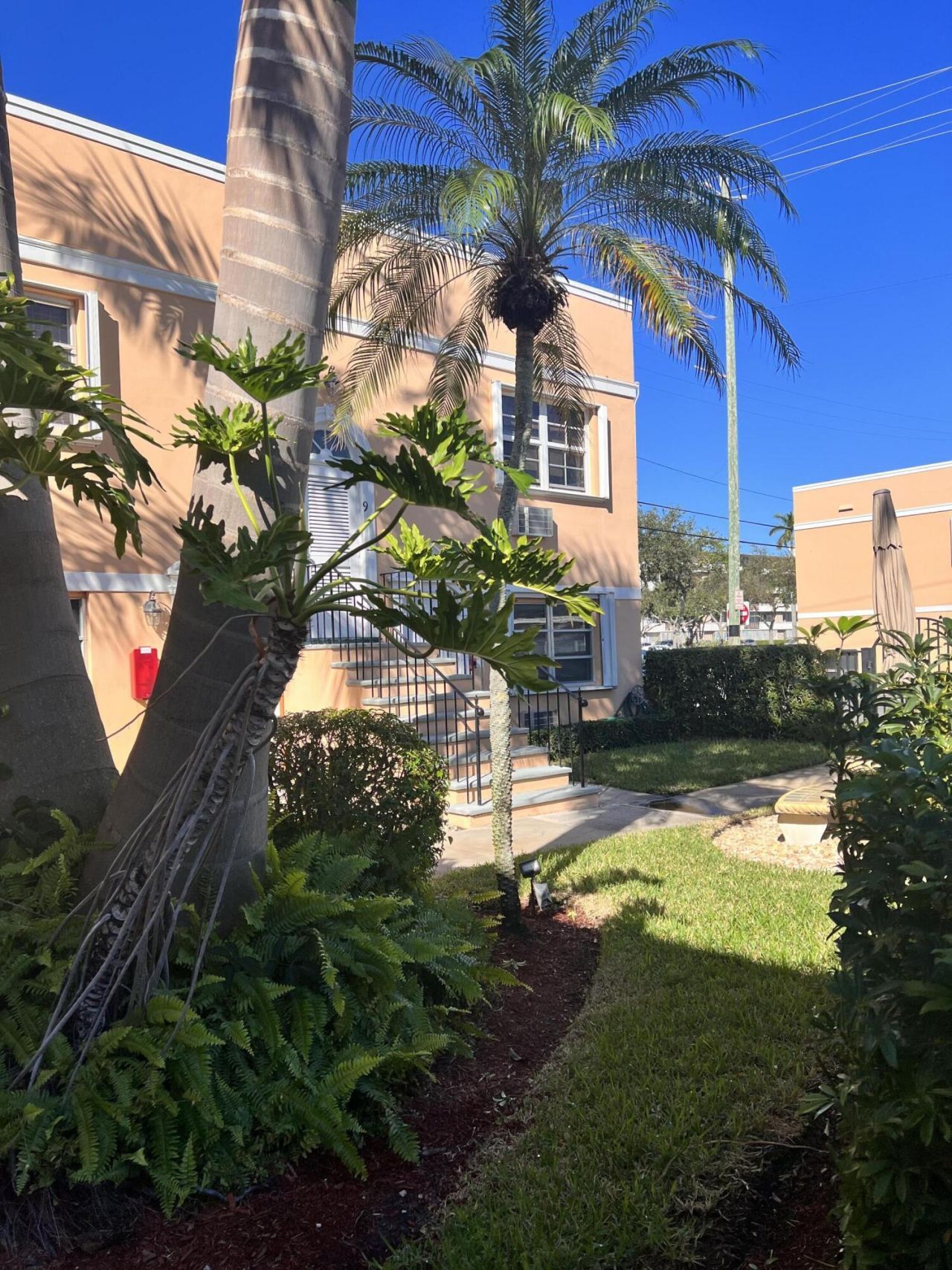 101 S Golfview Road, Unit 1, Lake Worth Beach, FL 33460 Photo