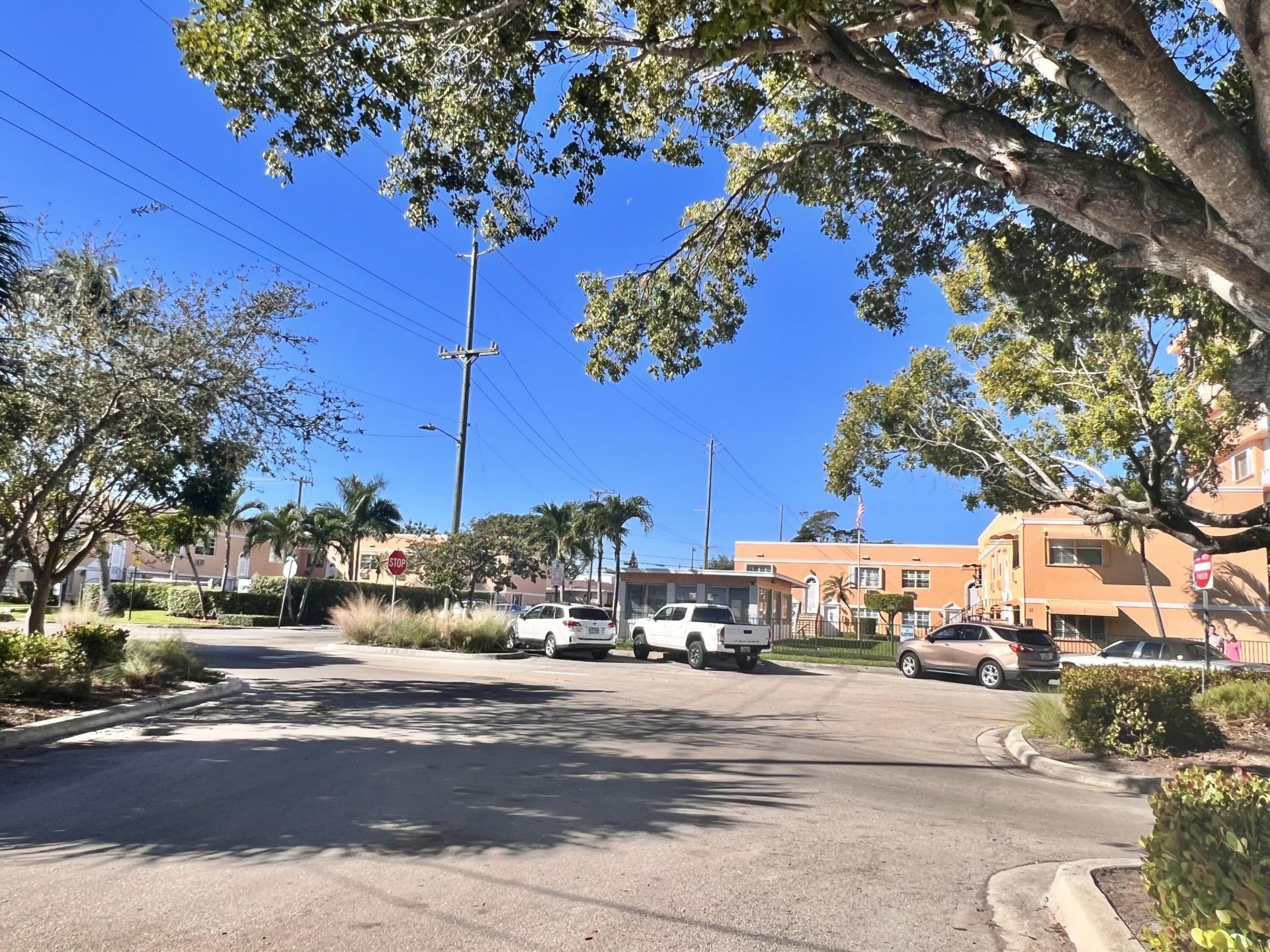 101 S Golfview Road, Unit 1, Lake Worth Beach, FL 33460 Photo