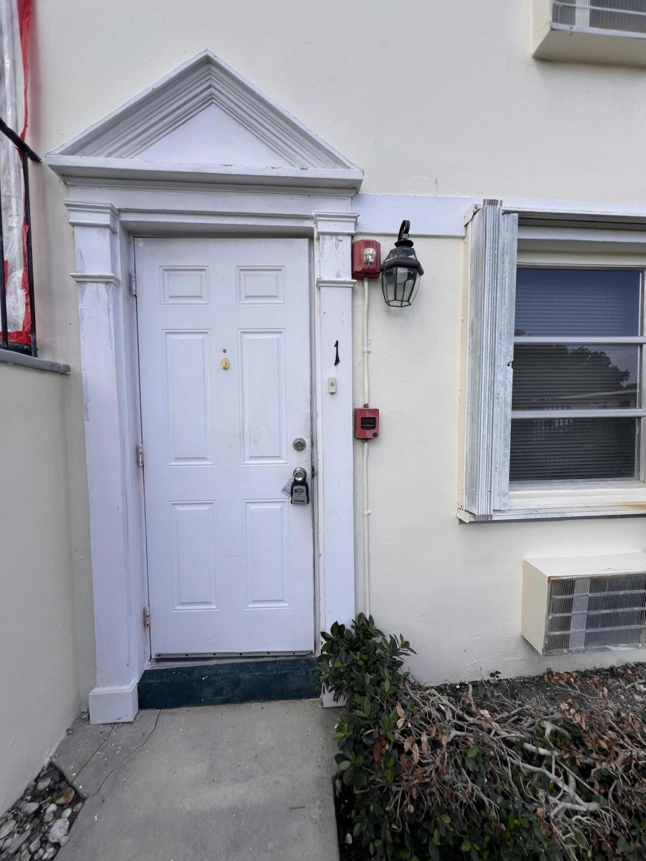 101 S Golfview Road, Unit 1, Lake Worth Beach, FL 33460 Photo