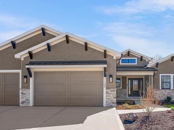 11209 W 173rd Street, Overland Park, KS 66221