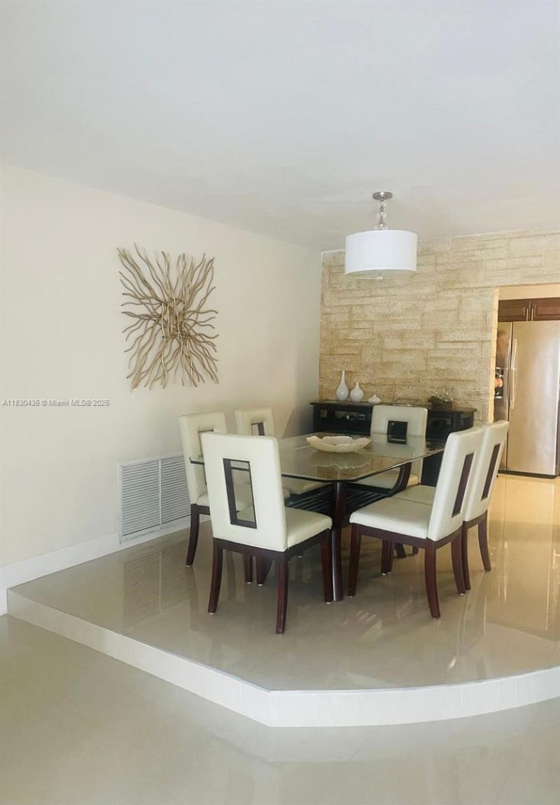 6790 SW 10th Ct, Pembroke Pines, FL 33023 Photo