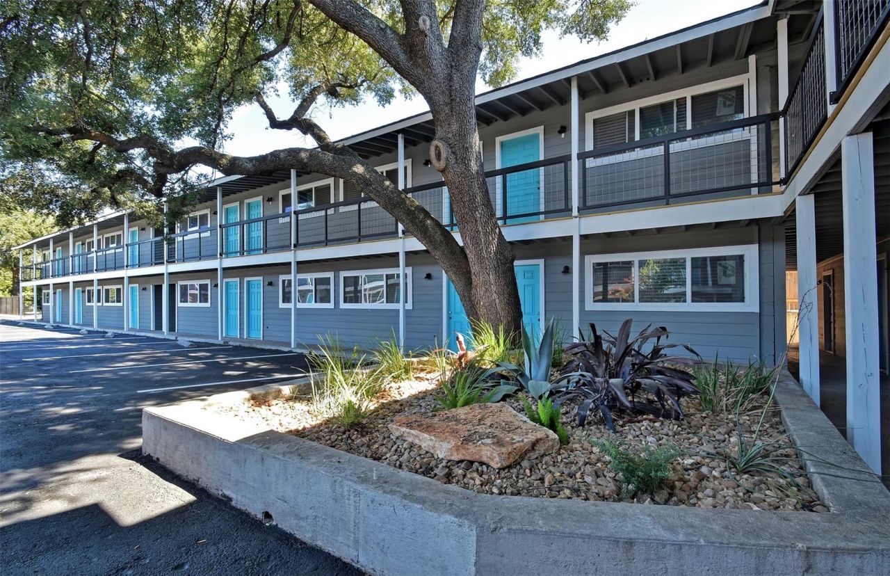 4719 Harmon Ave, Unit 206, Austin, TX 78751 Main Photo