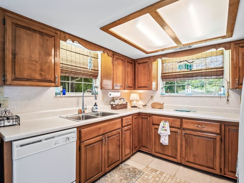 111 California Street, Carrabelle, FL 32322 Photo