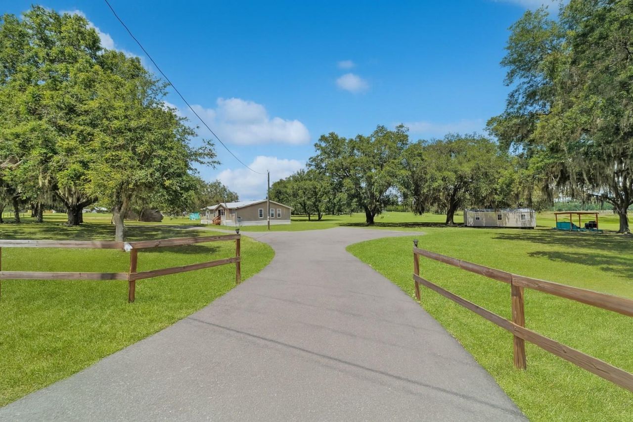 12651 SE County Road 337, Dunnellon, FL 34431 Photo