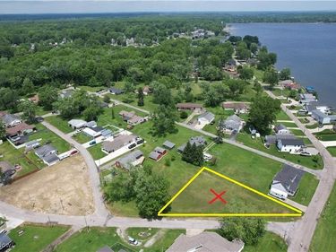 Normandy Road, Lake Milton, OH 44429