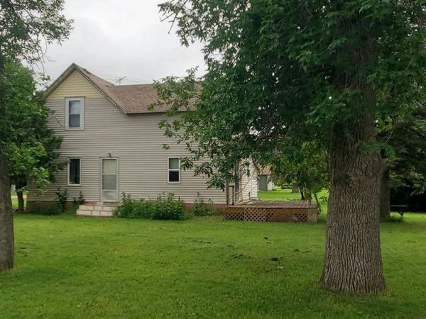 103 Main Street S, Leonard, ND 58052