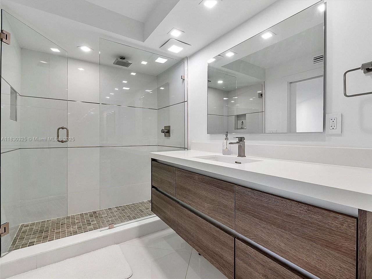 550 S Ocean Blvd, Unit 1509, Boca Raton, FL 33432 Photo