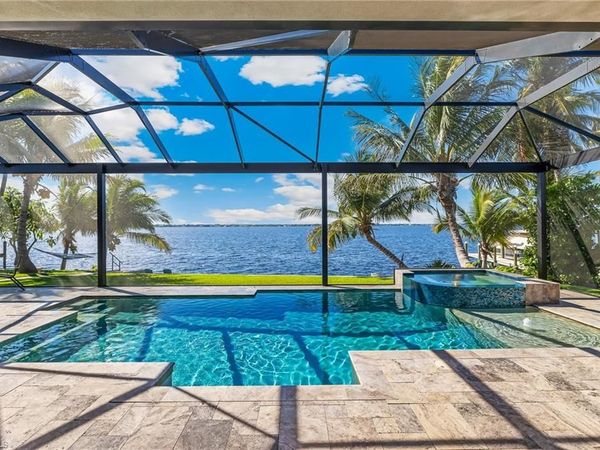 2506 SE 28th ST, CAPE CORAL, FL 33904