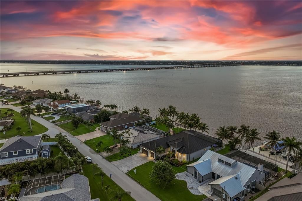 2506 SE 28th St, Cape Coral, FL 33904 Photo