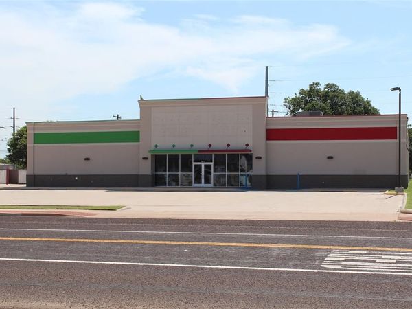 302 N Birch Avenue, Munday, TX 76371