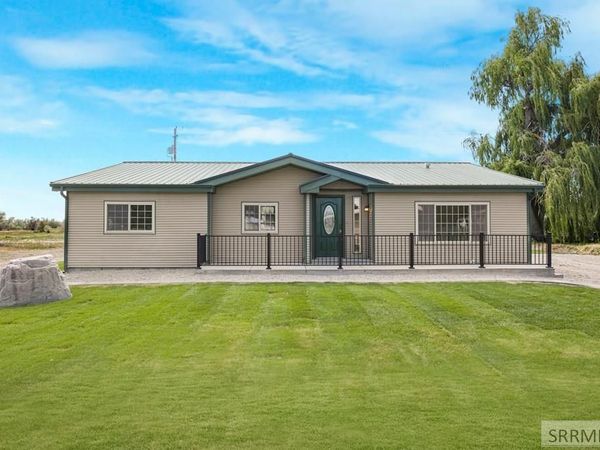 715 Clark Drive, BLACKFOOT, ID 83221