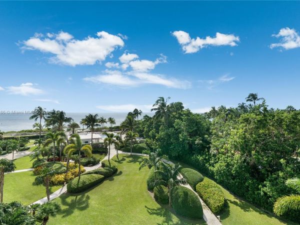 609 Ocean Dr, Unit 5H, Key Biscayne, FL 33149