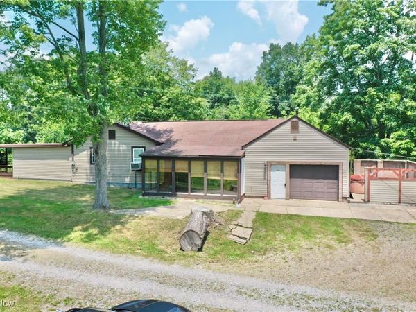 33 Knight Lane, Big Bend, WV 26136