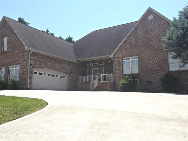 2929 Innisbrook Drive, Maryville, TN 37801