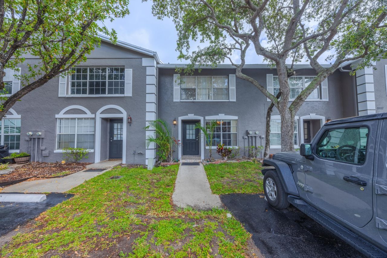 5117 W Society Place W, Unit C, West Palm Beach, FL 33415 Photo
