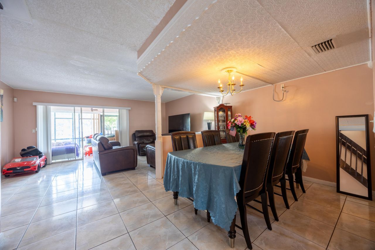 5117 W Society Place W, Unit C, West Palm Beach, FL 33415 Photo