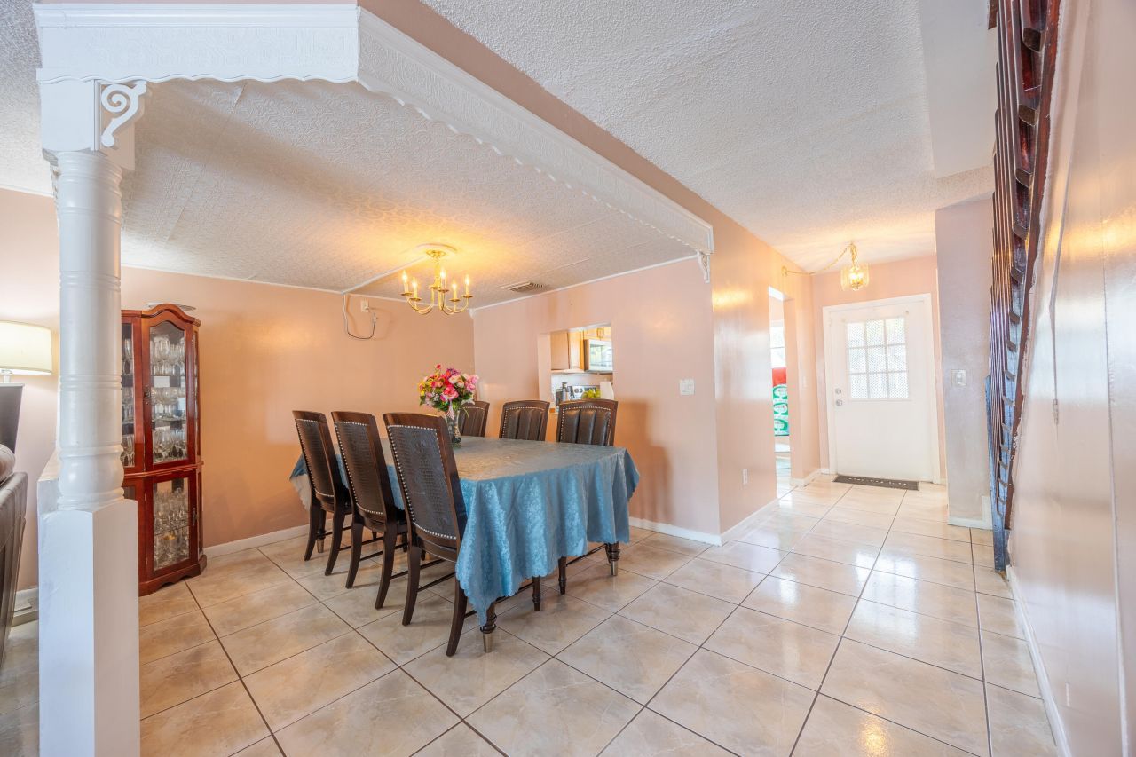 5117 W Society Place W, Unit C, West Palm Beach, FL 33415 Photo