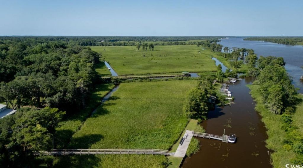 313 Rossdhu Ave. Photo 19