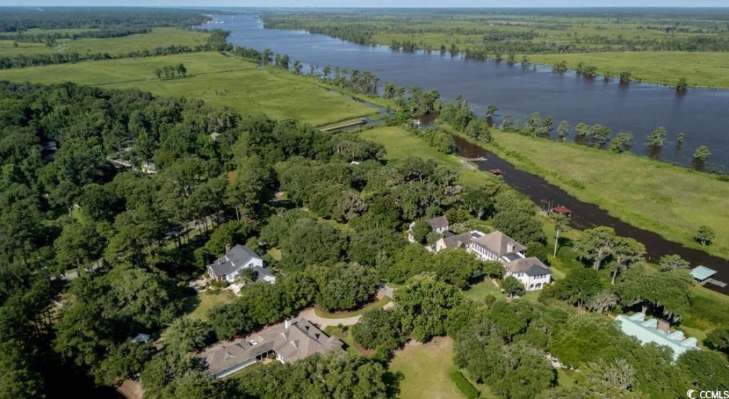 313 Rossdhu Ave. Photo 23