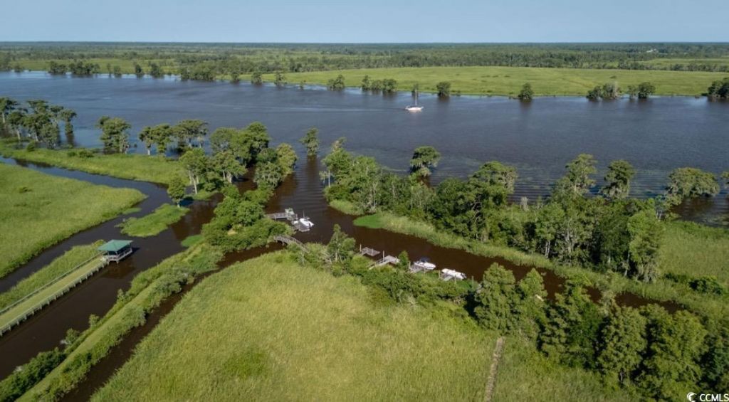 313 Rossdhu Ave. Photo 26