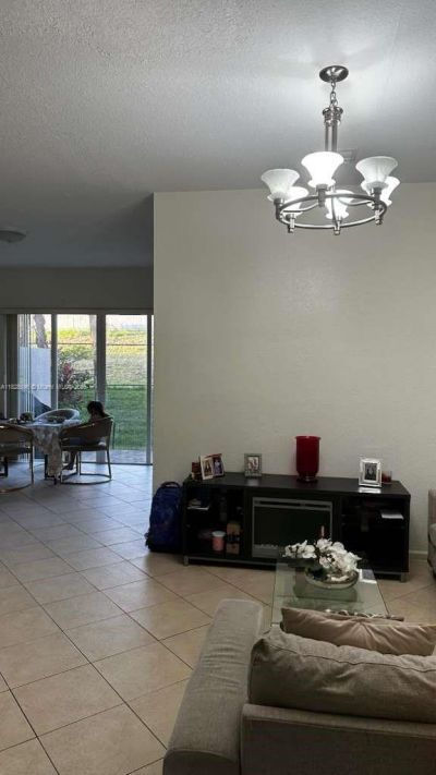 12415 SW 42nd St, Miramar, FL 33027 Photo