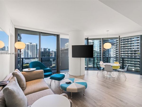 55 SW 9th St, Unit 1801, Miami, FL 33130