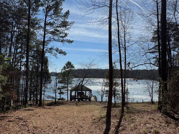 155 Eagle Chase Lane, Troutman, NC 28166