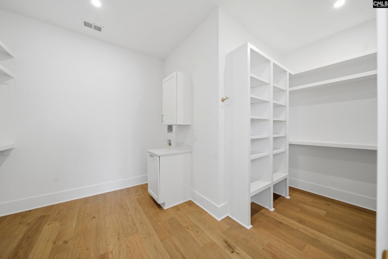 313 Regatta Road Photo 36